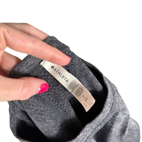 Athleta Heather Grey Seamless Momentum Short Sleeve Athletic Top - Picture 6 of 6